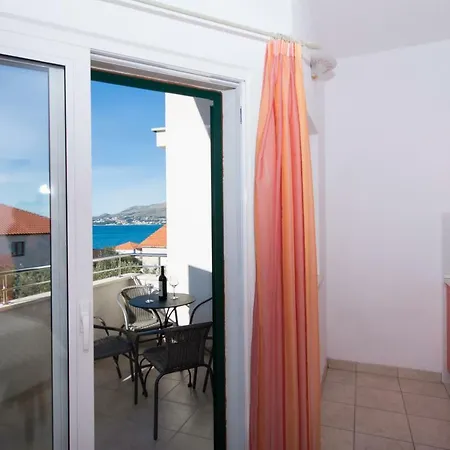 Apartment Fumija Trogir