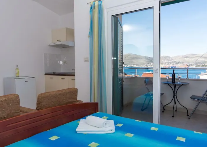 Fumija Apartman Trogir