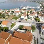 Fumija Διαμέρισμα *