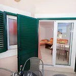 Fumija Apartment